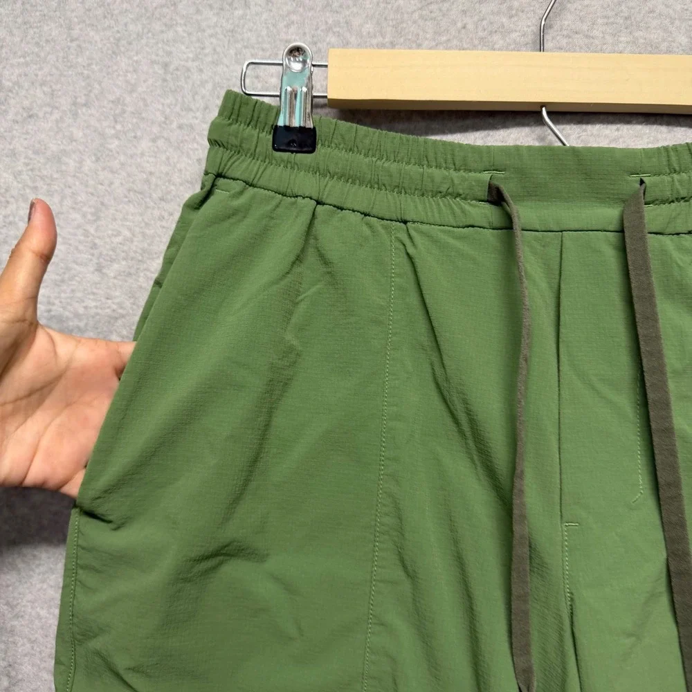 Lululemon Bowline Shorts Mens M Green Athletic Casual Ripstop Drawstring Outdoor